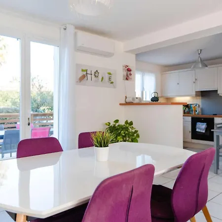 Villa Pavillon Climatise 6 Pers Proche Avec Terrasses, Wifi, Parking Prive, Et Confort A Narbonne-plage - Fr-1-409-209