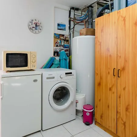 Pavillon Climatise 6 Pers Proche Avec Terrasses, Wifi, Parking Prive, Et Confort A Narbonne-plage - Fr-1-409-209 * נרבון