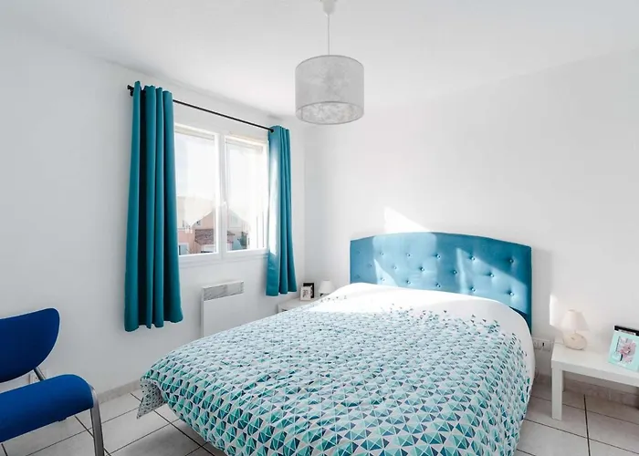 Pavillon Climatise 6 Pers Proche Avec Terrasses, Wifi, Parking Prive, Et Confort A Narbonne-plage - Fr-1-409-209 *